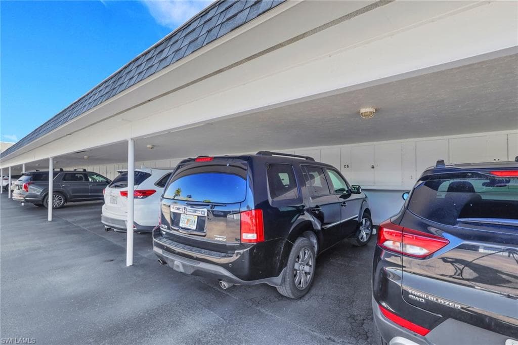 315 Saint Andrews BLVD C5-40
