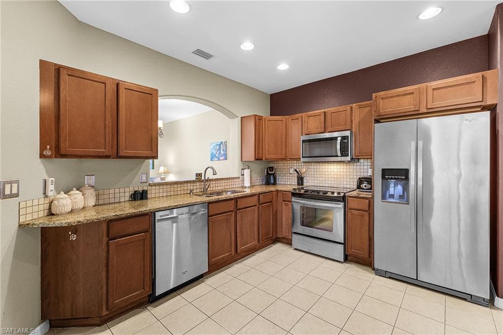 3343 Dandolo CIR-6