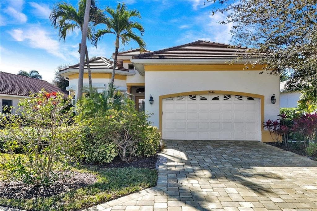12646 Hunters Lakes CT-33