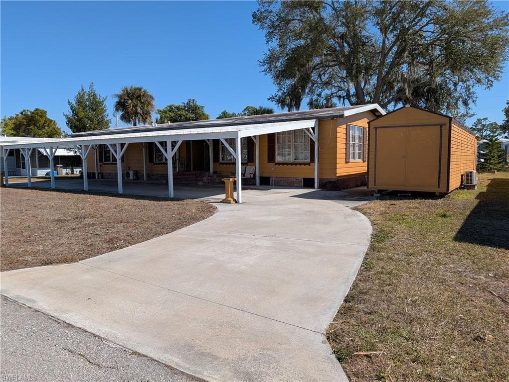 807 Holly Berry CT-1
