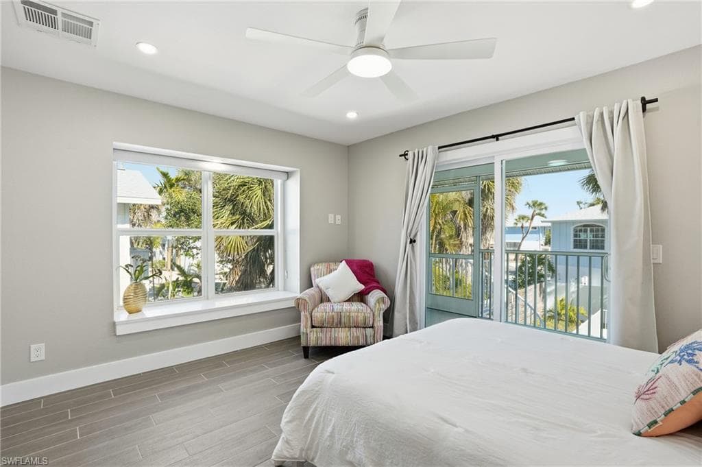 3321 Estero BLVD-24