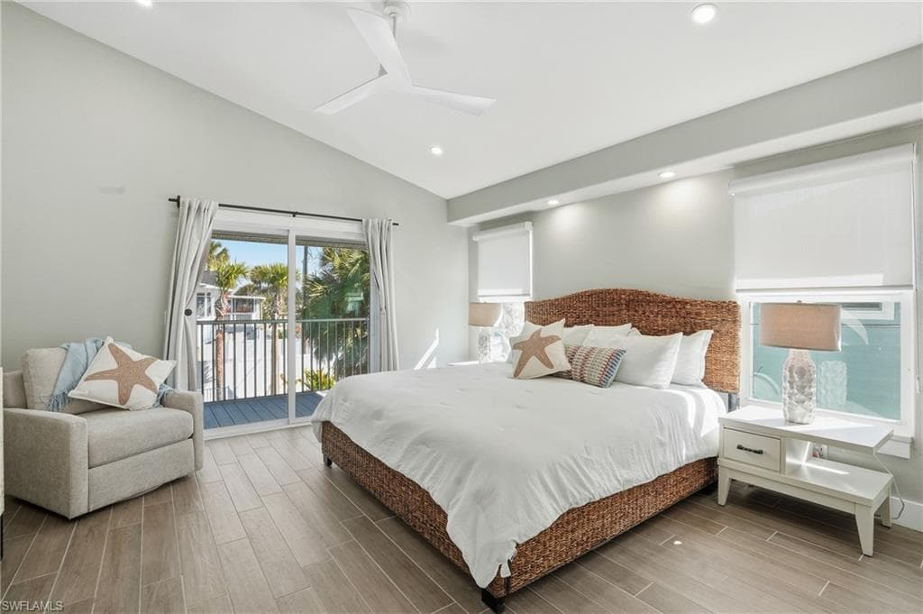 3321 Estero BLVD-15
