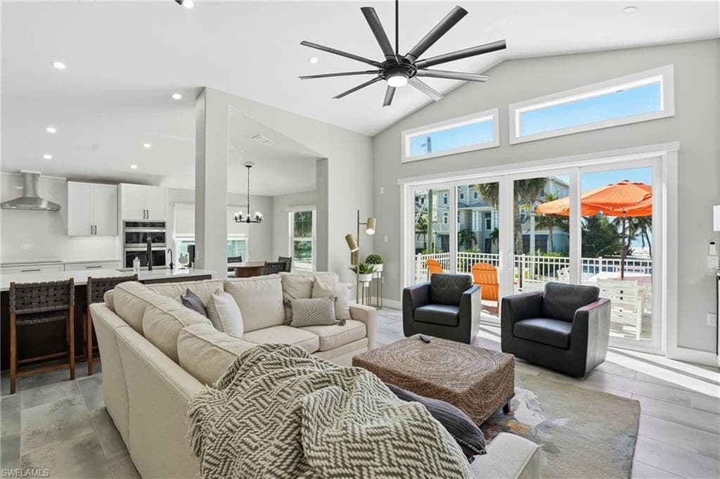 3321 Estero BLVD-4