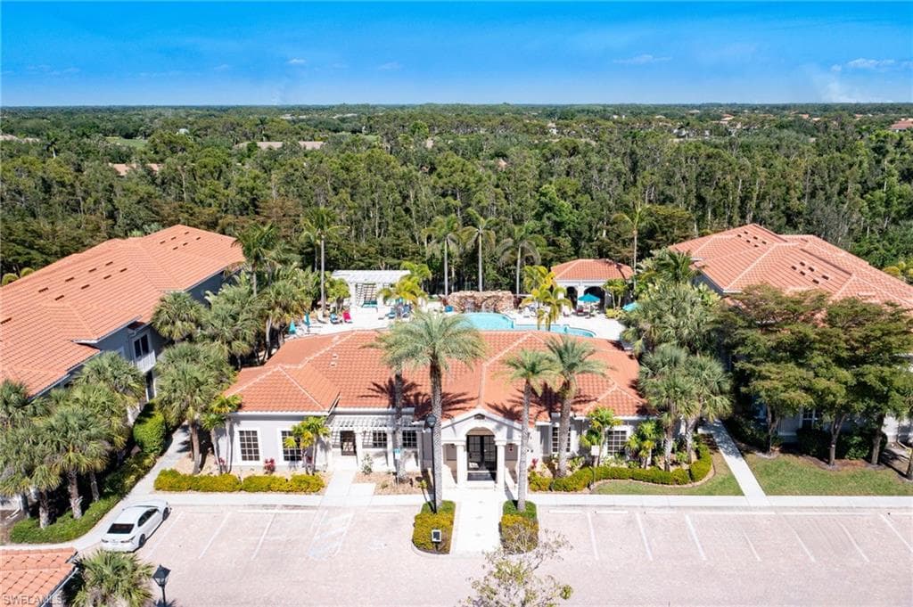 8510 Violeta ST 102-34