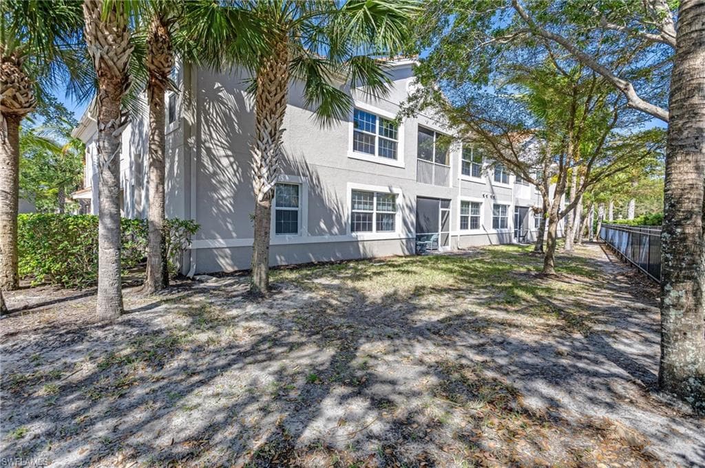 8510 Violeta ST 102-31