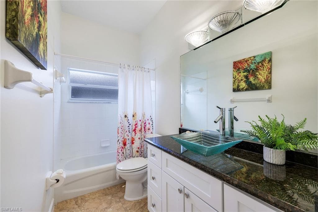 2237 Heritage Greens DR-23