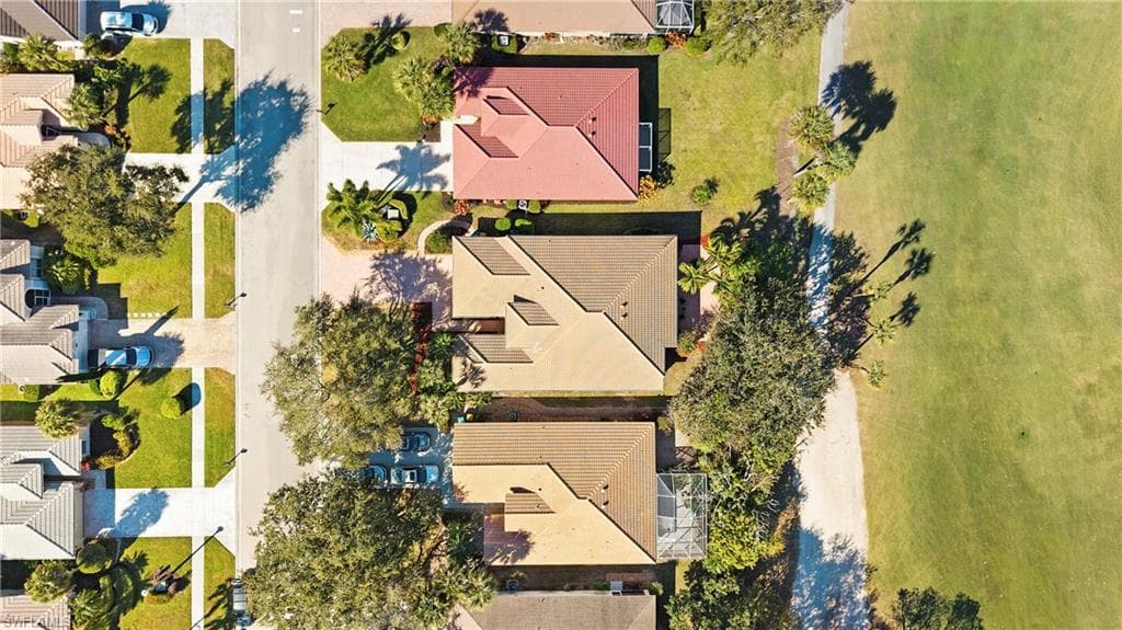 2237 Heritage Greens DR-33