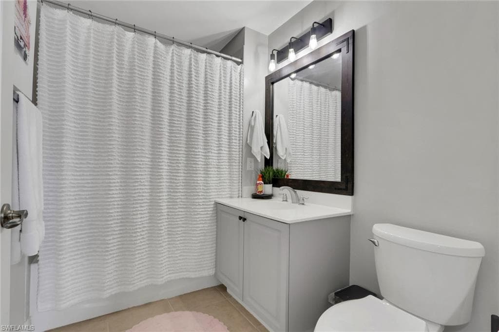 3965 Pomodoro CIR 102-26