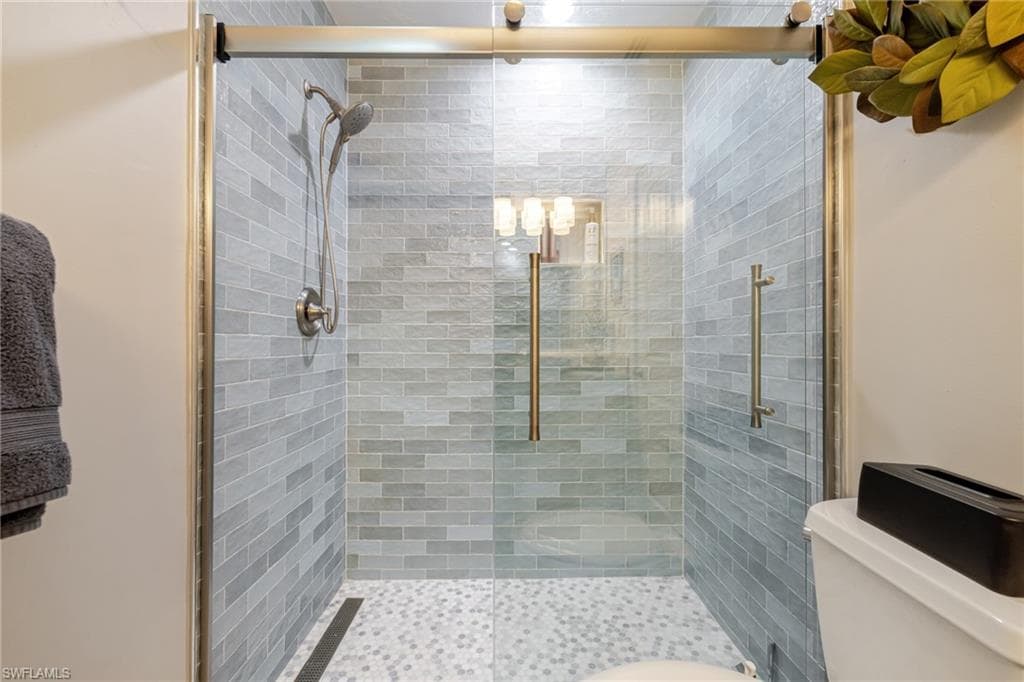 6777 Danah CT-30