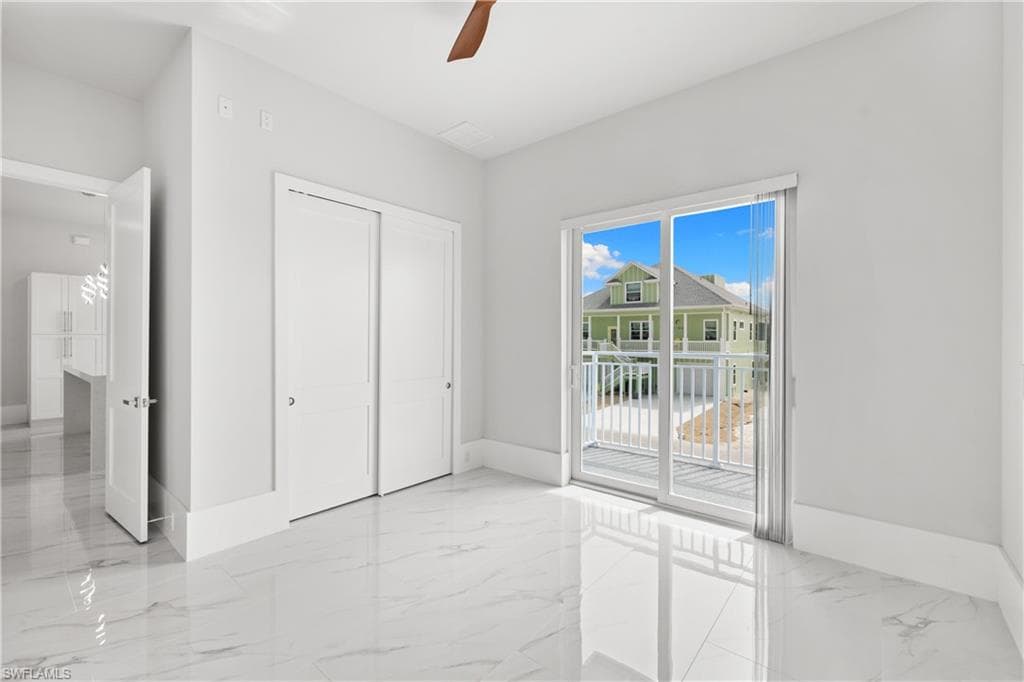137 Hibiscus DR-4