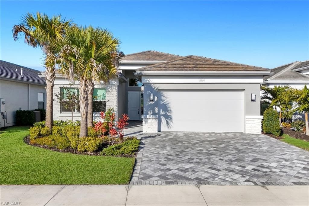 11966 Gardenia AVE-2