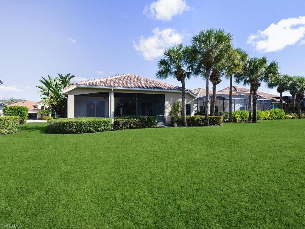 10000 Isola WAY-22