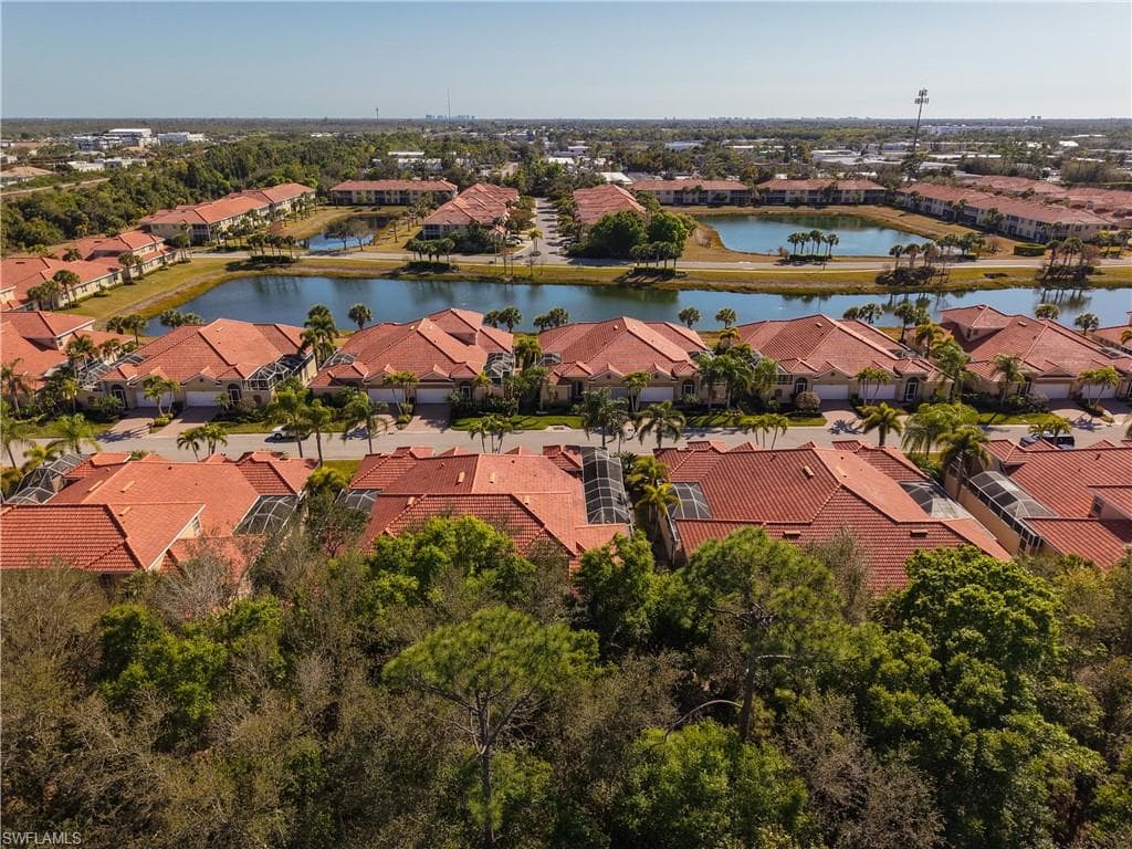 5710 Kensington LOOP-40