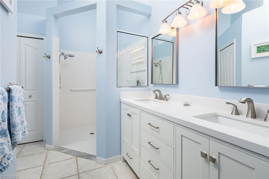 8069 San Vista CIR-12