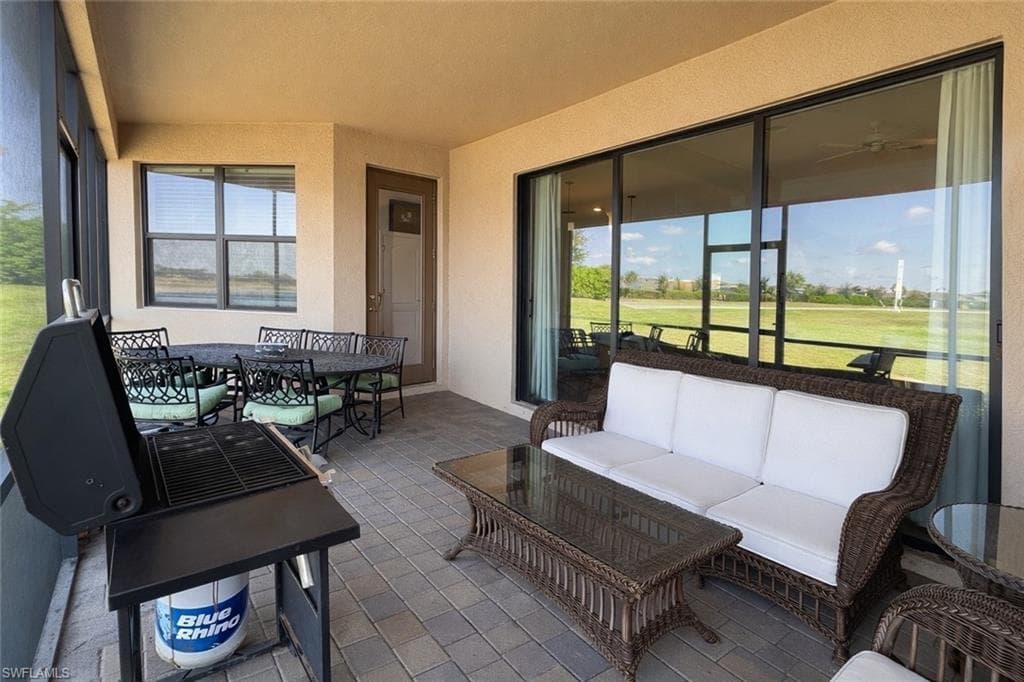 14745 Cantabria DR-17