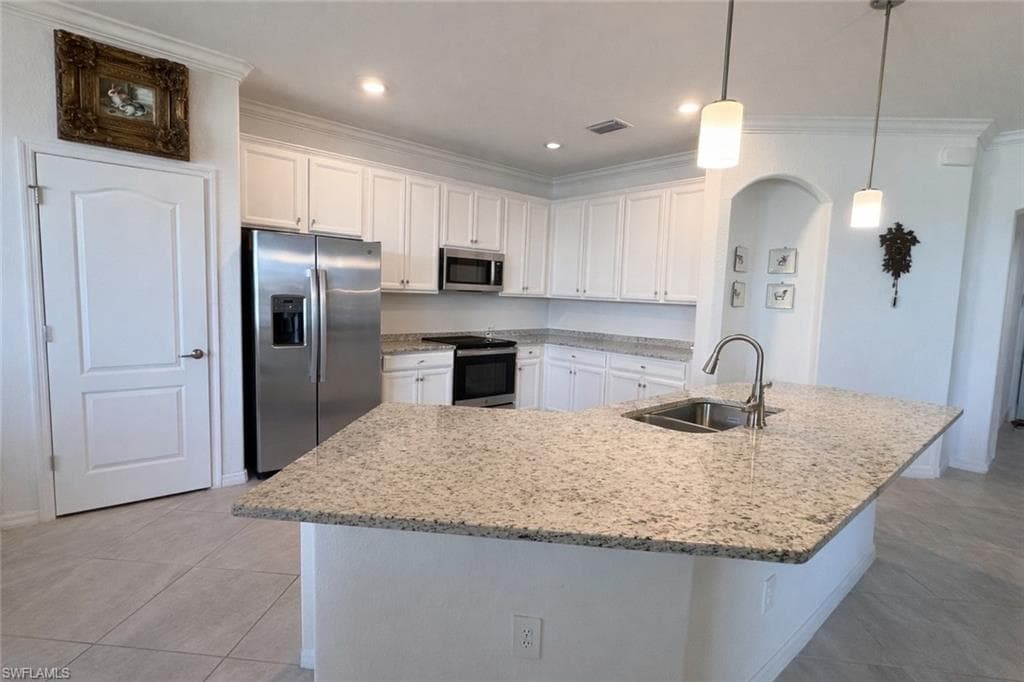 14745 Cantabria DR-5
