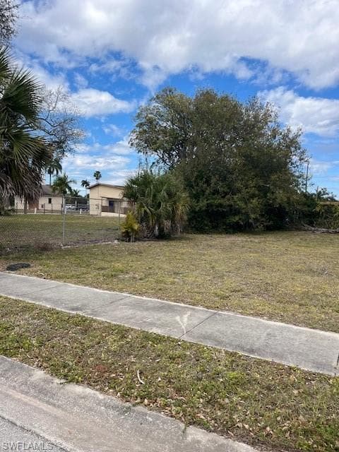 2915 Price AVE-4