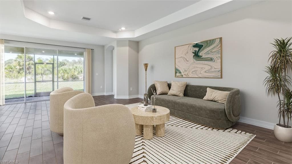 555 Spring Hill Lake LOOP-3