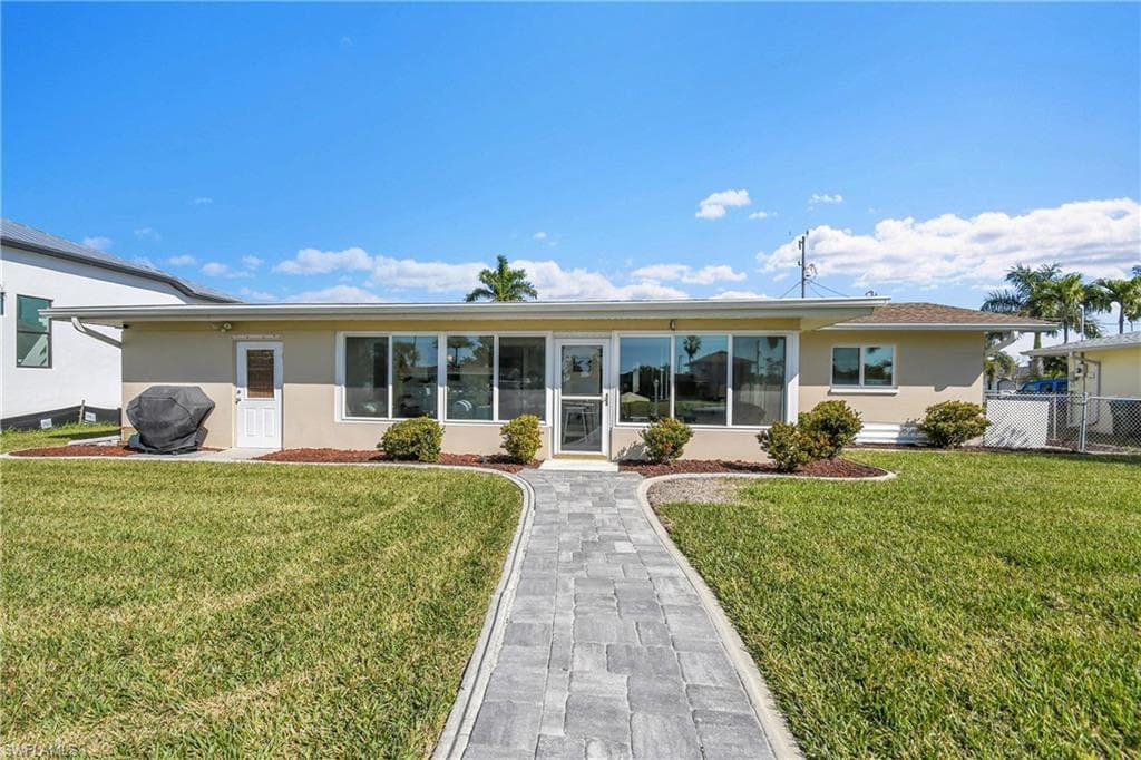3018 SE 18th PL-20