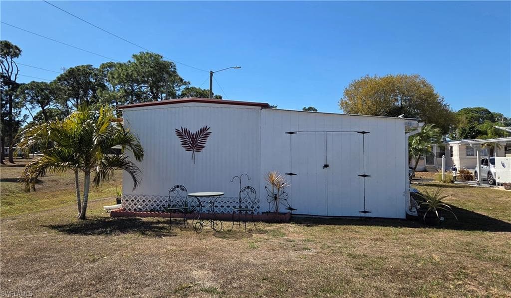 881 Homestead DR-31