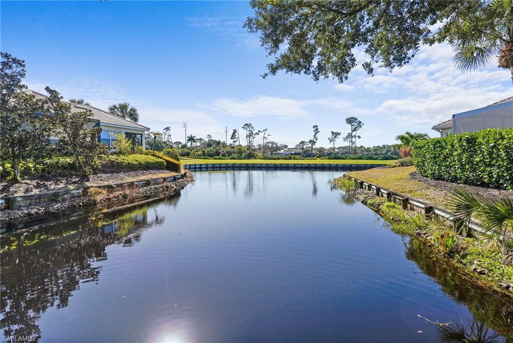 3660 Olde Cottage LN-43