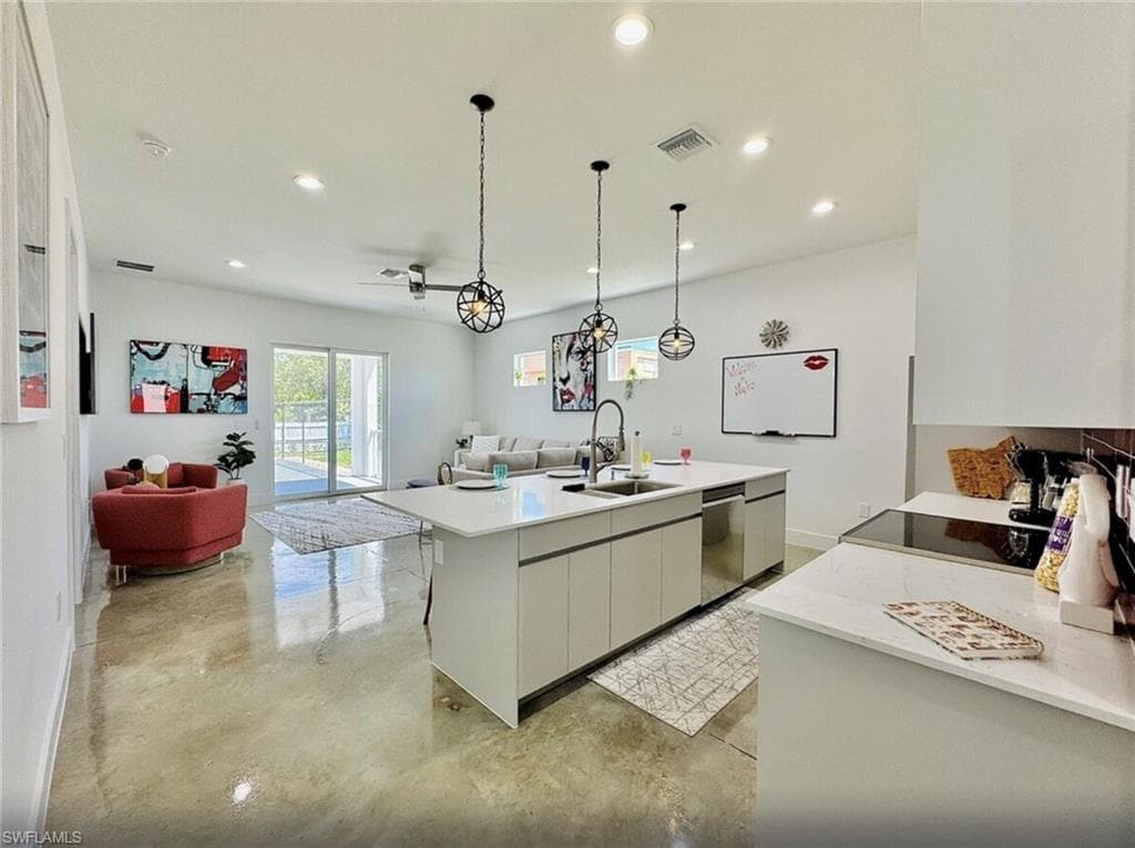 2479 Shadowlawn DR-9