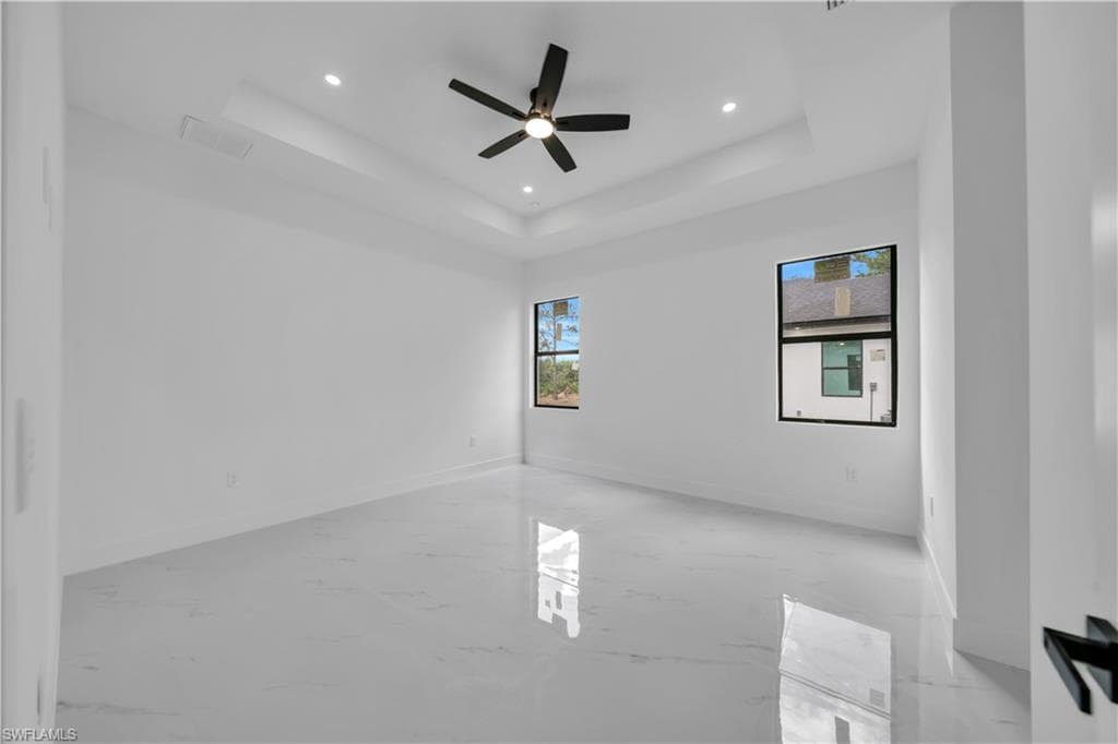 3011 14th ST W-19