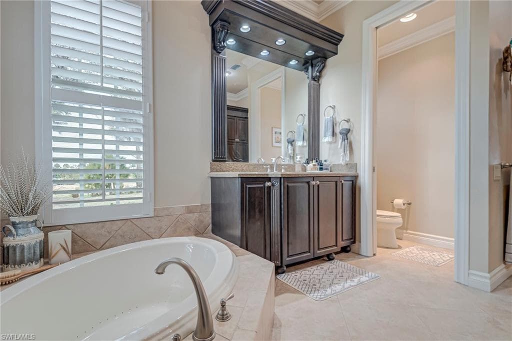 2131 Silk Bay BLVD-24