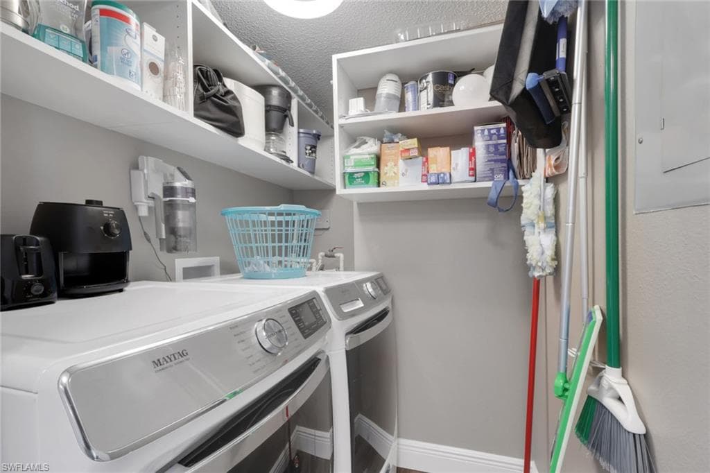 8851 Colonnades CT W 131-23