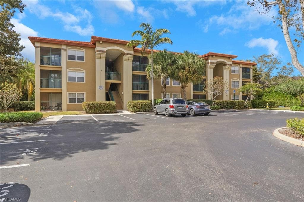 8851 Colonnades CT W 131-3