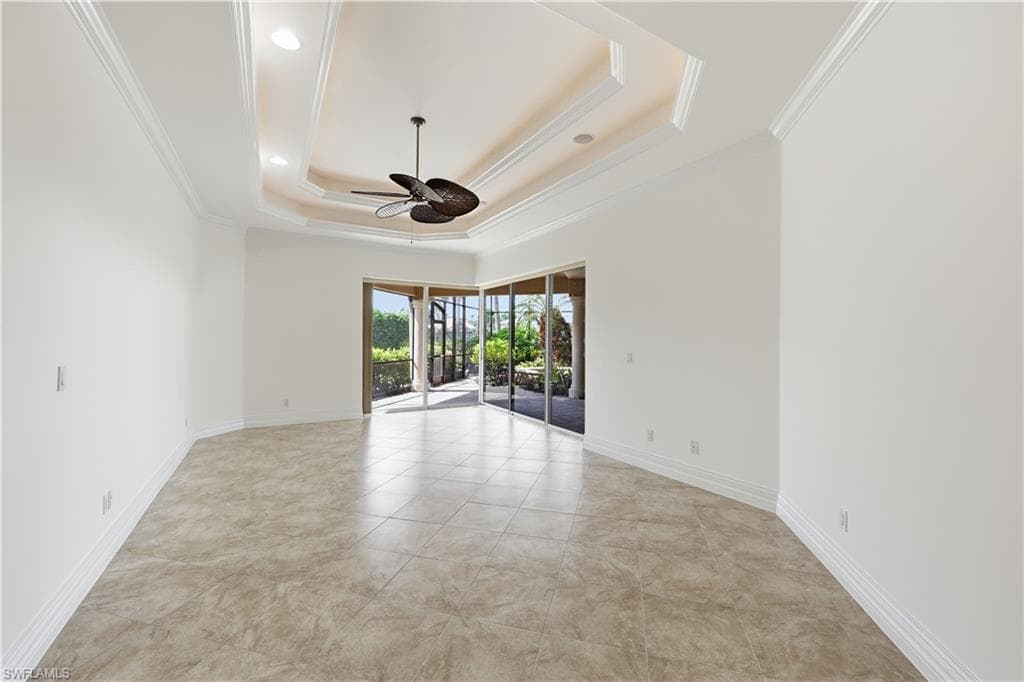 1687 Persimmon DR-29