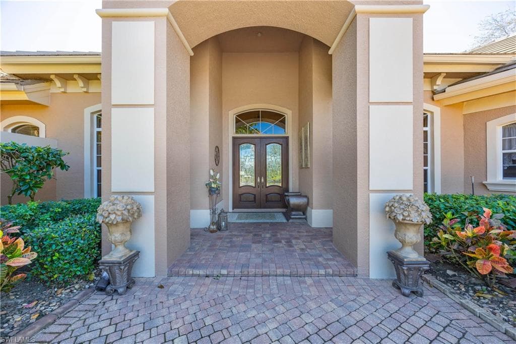 1687 Persimmon DR-4