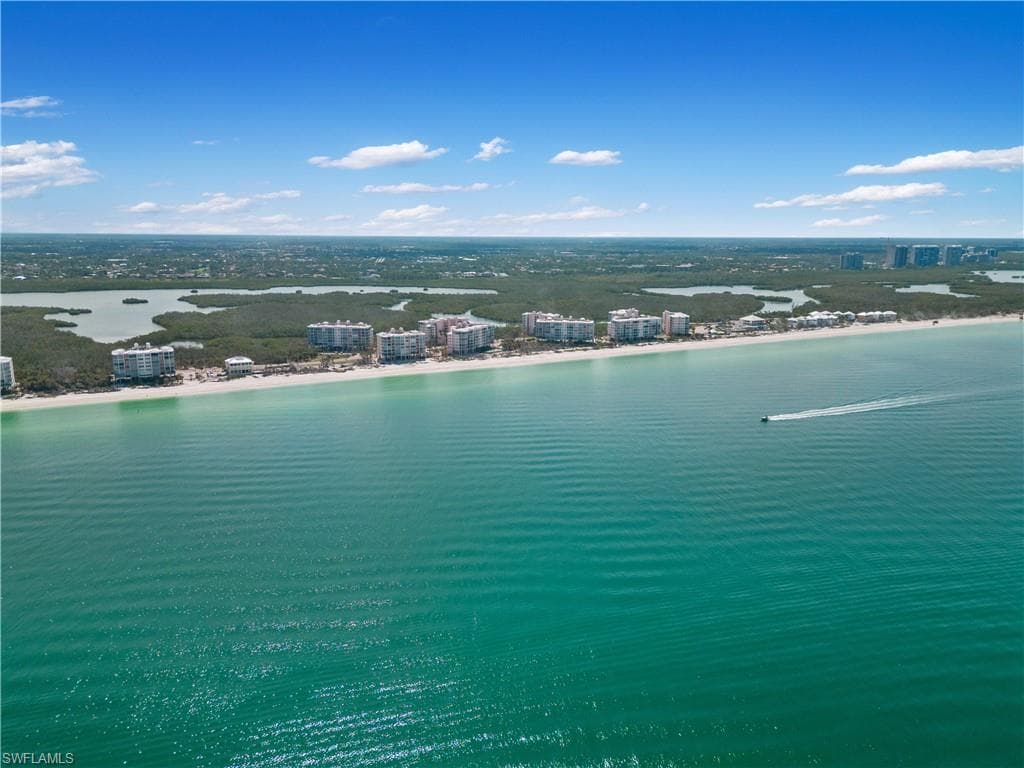 267 Barefoot Beach BLVD 305-27