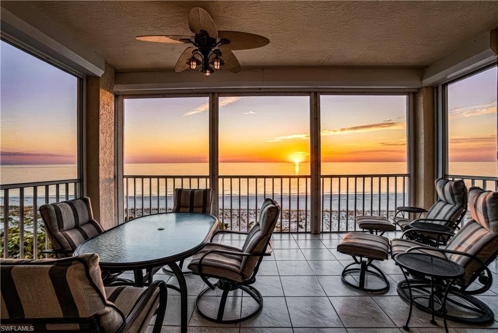 267 Barefoot Beach BLVD 305-1
