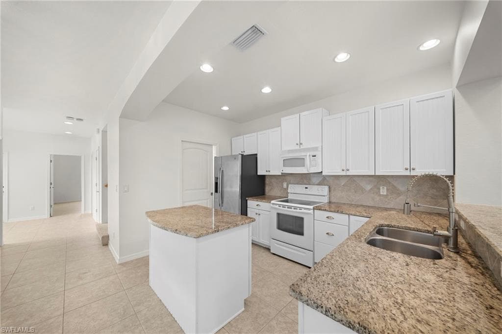 4011 Tarpon AVE-4