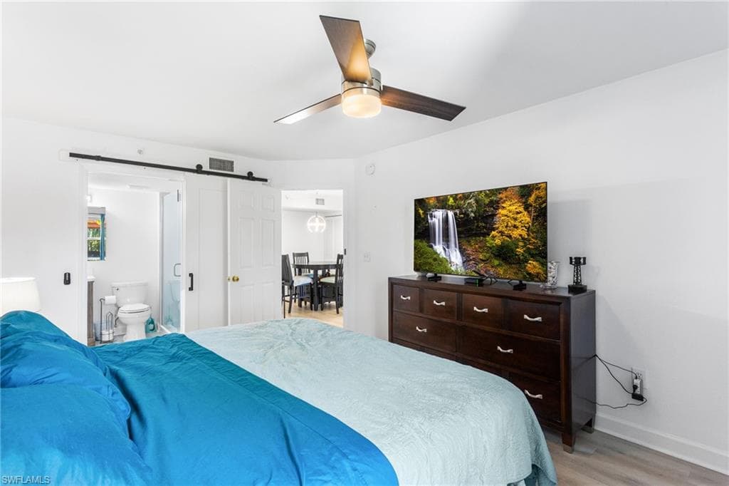 8940 Colonnades CT E 713-9