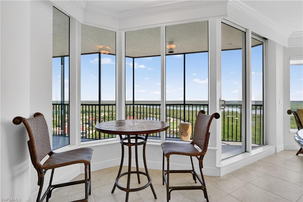 1060 Borghese LN 1005-22