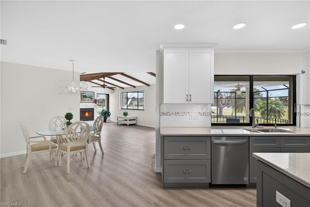 1312 Par View DR-9