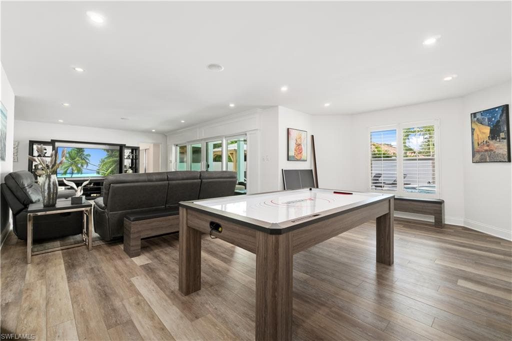 27140 Brendan WAY-36