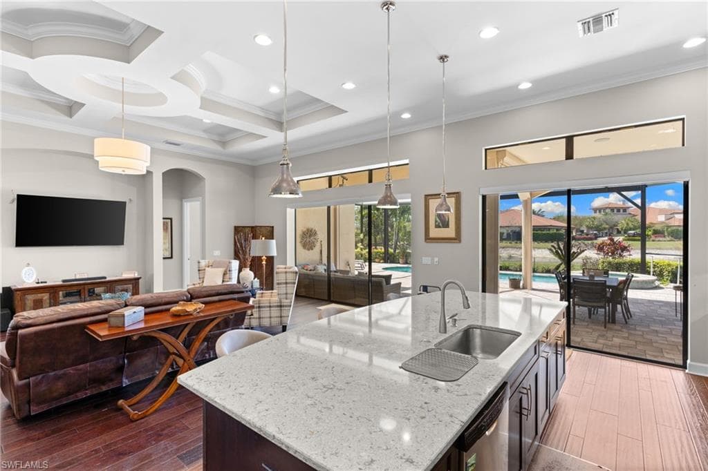 9012 Sorreno CT-16
