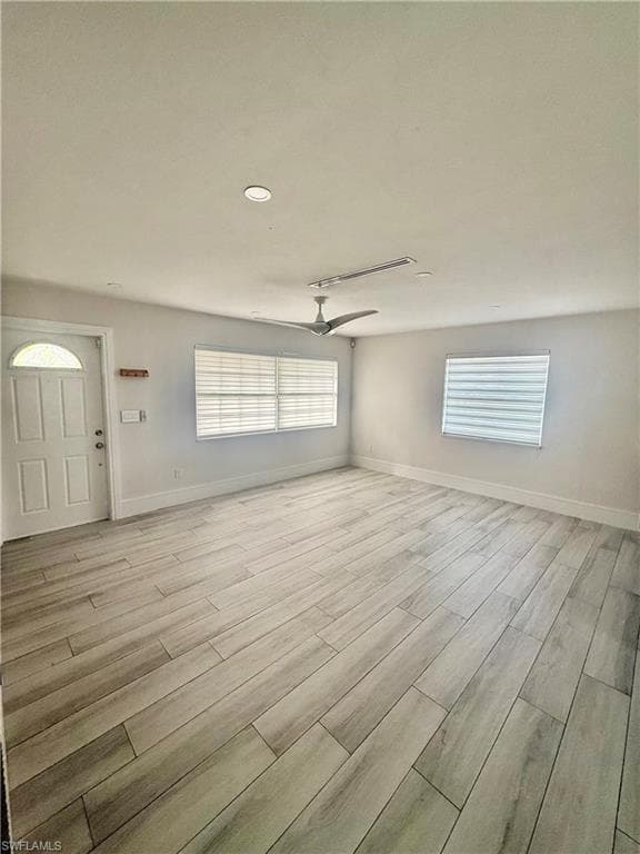 733 Pine Cone LN-12