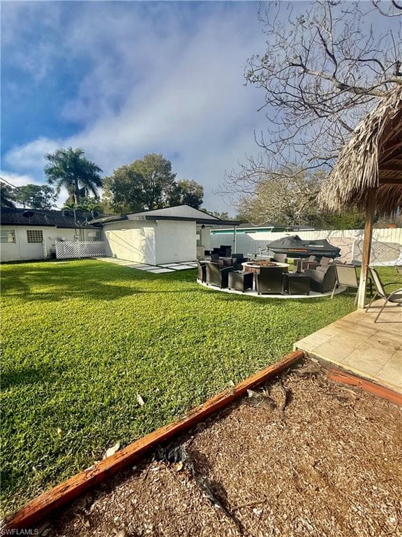 733 Pine Cone LN-37
