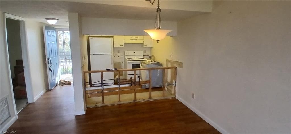 5220 Bonita Beach RD SW 209-17