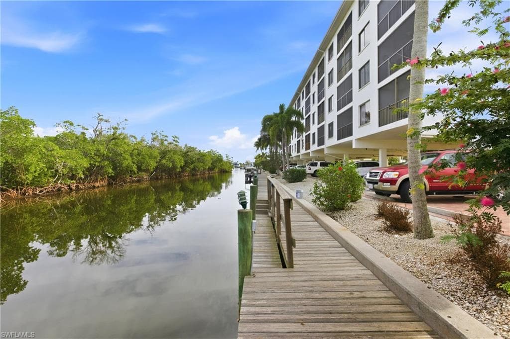 5220 Bonita Beach RD SW 209-30