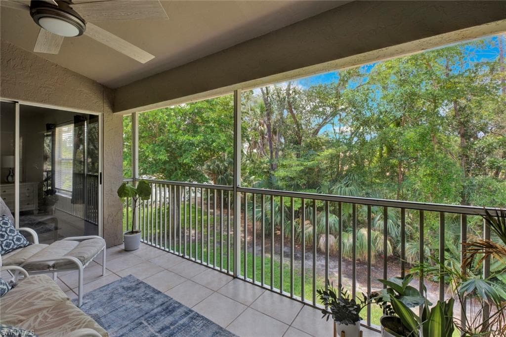 386 Emerald Bay CIR G-4-20