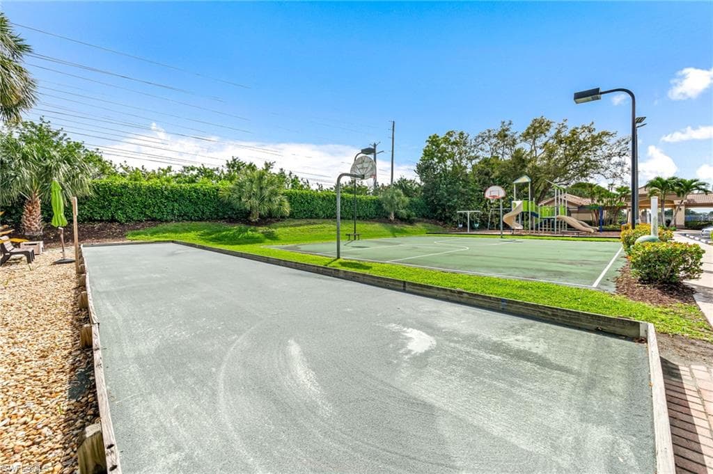 7768 Gardner DR 202-19