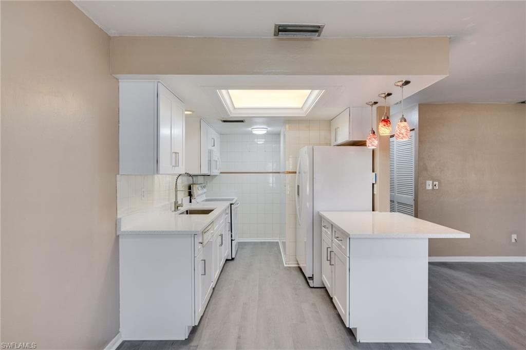 1113 Cape Coral PKWY W 101-5