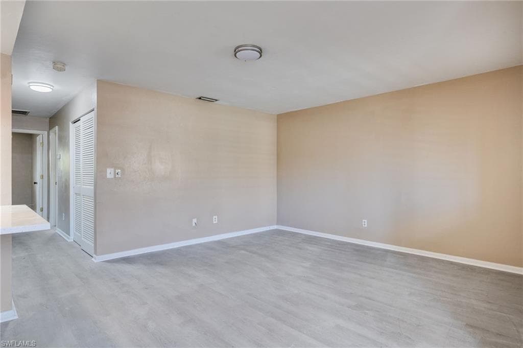 1113 Cape Coral PKWY W 101-9