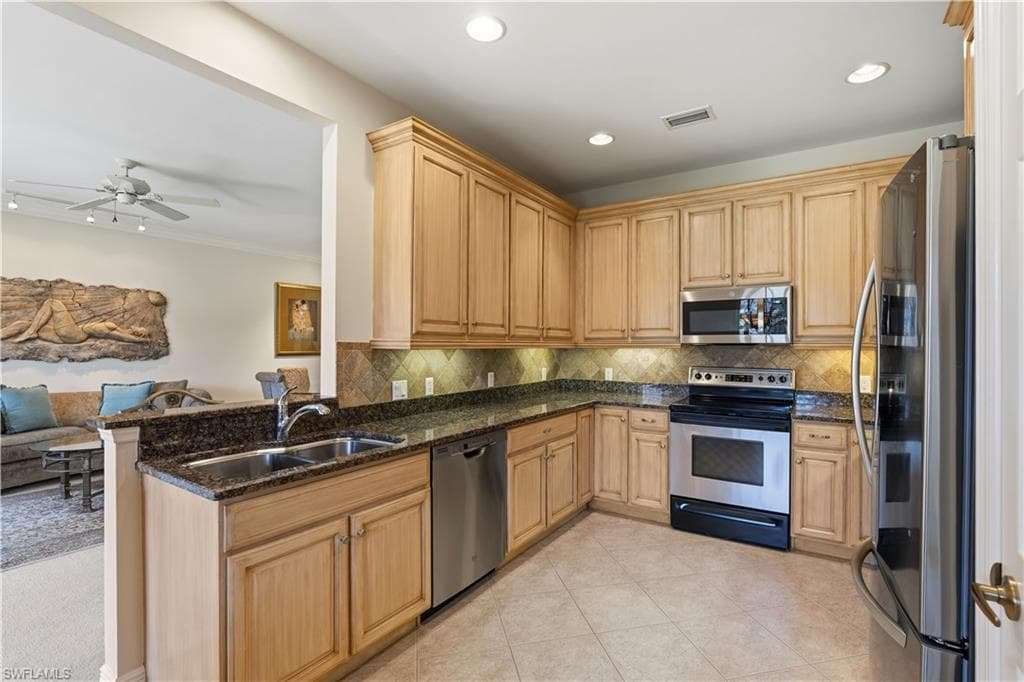 12200 Toscana WAY 102-5