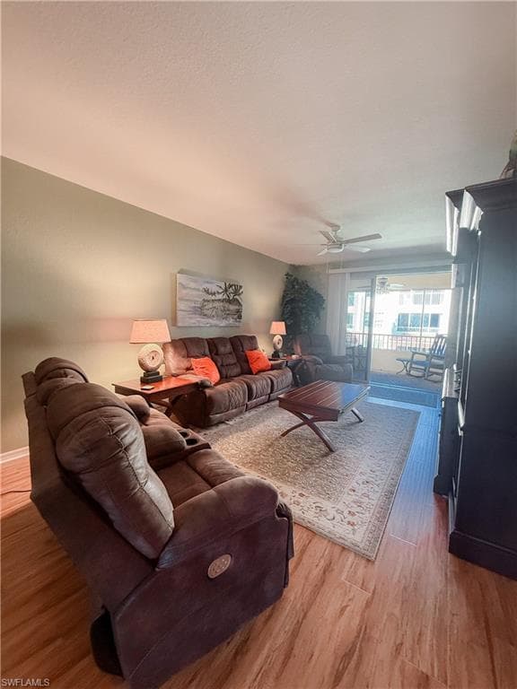 1137 Van Loon Commons CIR 202-13